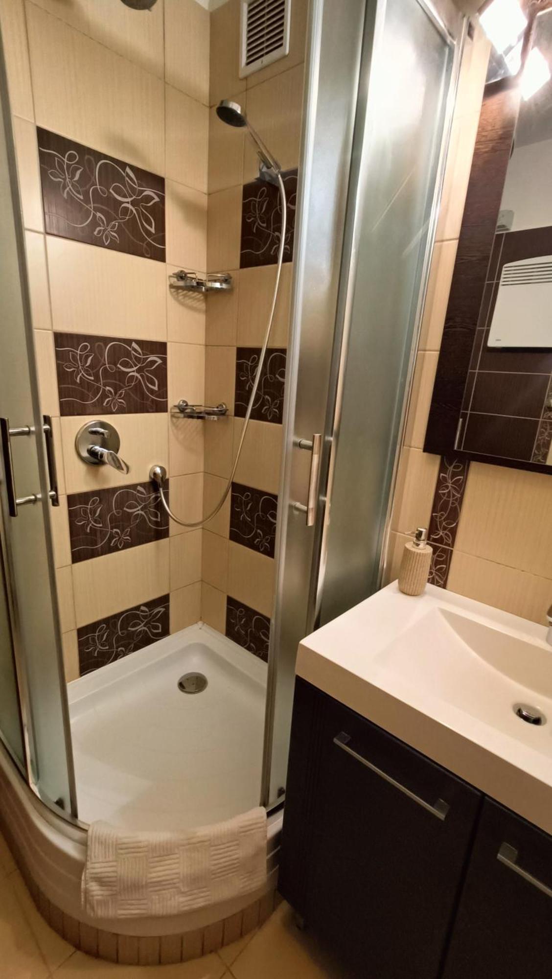 Newisland Family Apartman Sárvár Kültér fotó