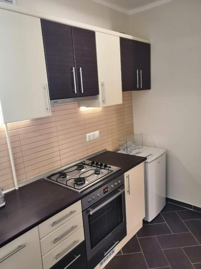 Newisland Family Apartman Sárvár Kültér fotó